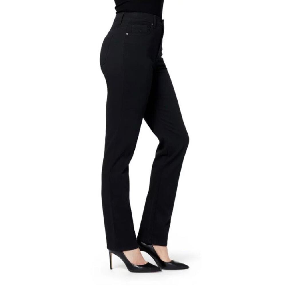 GLORIA VANDERBILT Women's Amanda Classic Jean - Size 6